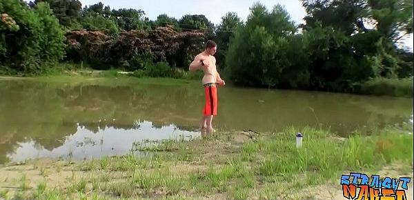  Fit guy Elijah Knight jacking off outdoors near a lake